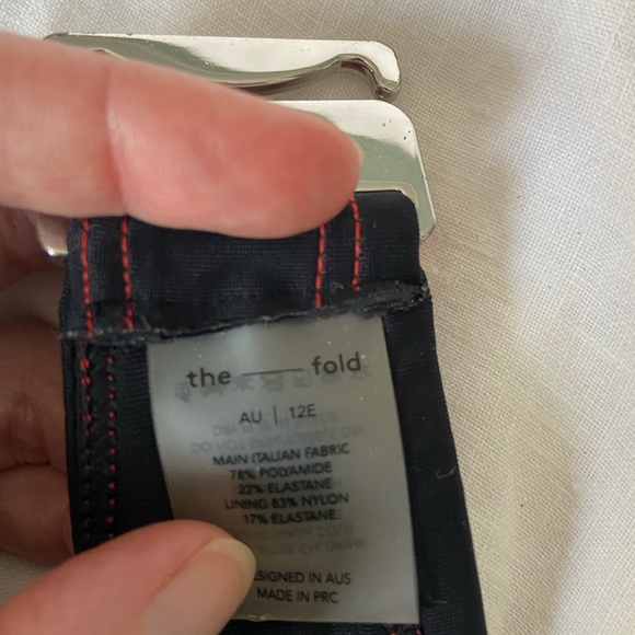 Form and fold top 34ddd - Picture 3 of 3